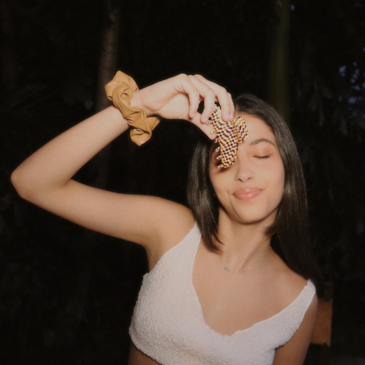 LESLIE clip in Jasper