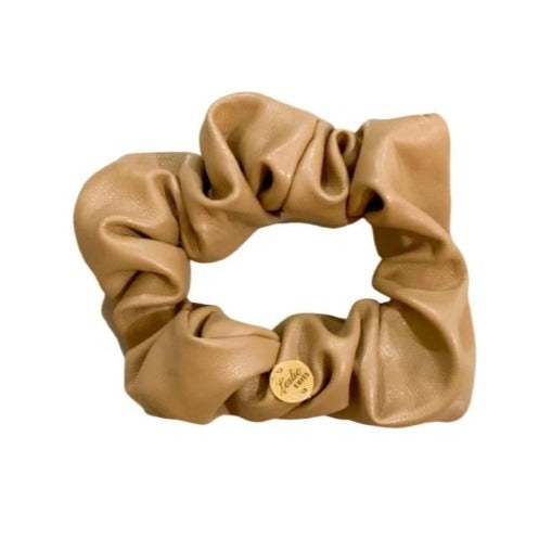 Vegan Leather Scrunchies in Caramelo